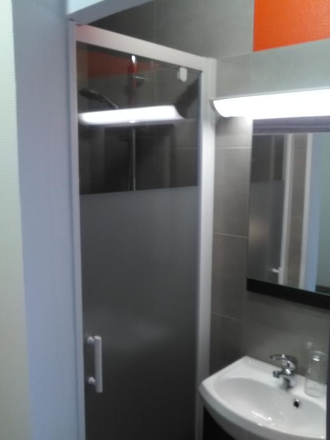 L Etoile D'Argent Hotell Varangéville Exteriör bild